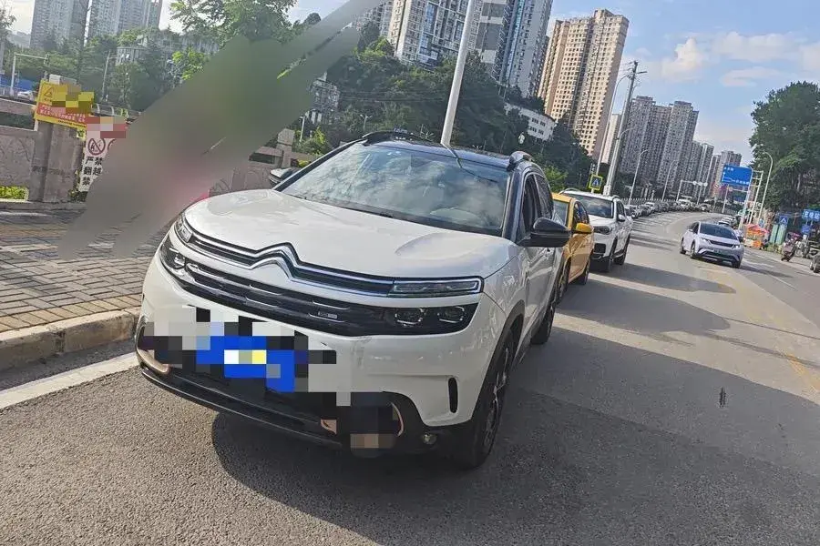 2021 Citroen C5 Aircross 1.6T 170HP L4 8AT