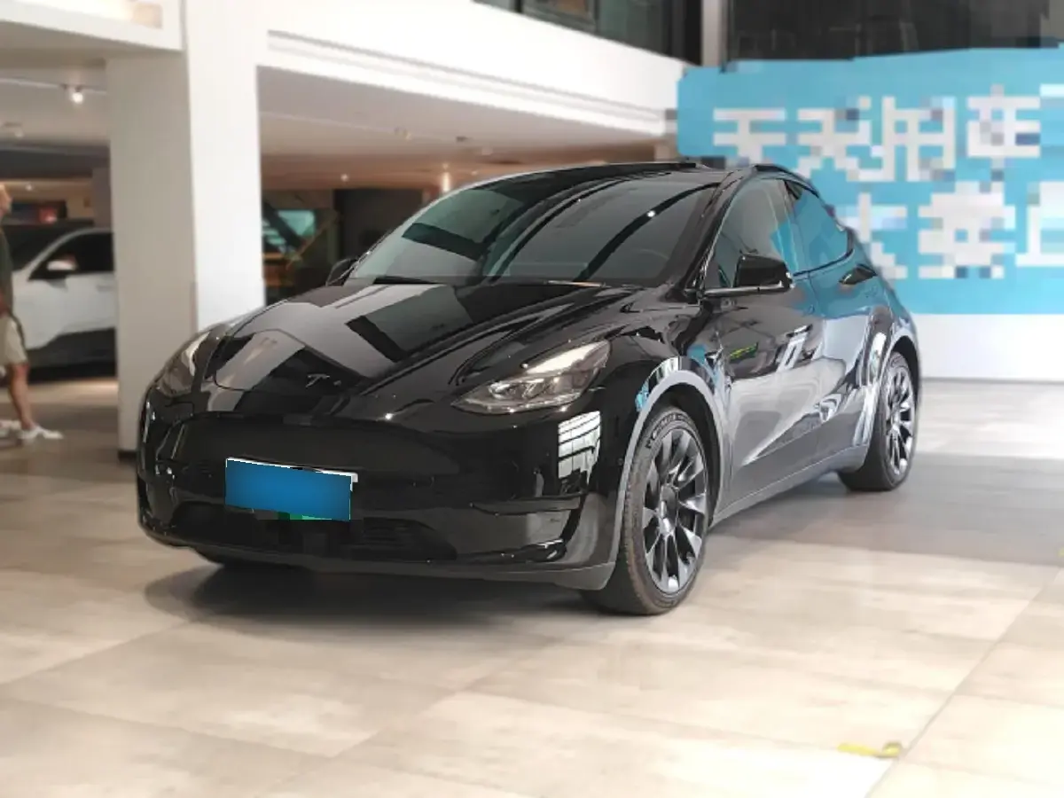 2022 Tesla Model Y BEV 60KWH