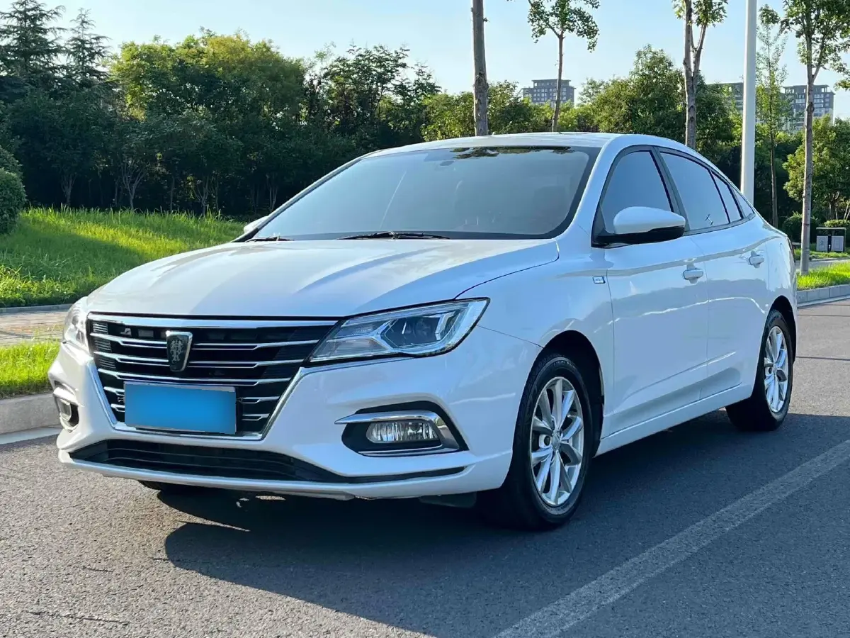2019 Roewe i5 1.5L 120HP L4 CVT