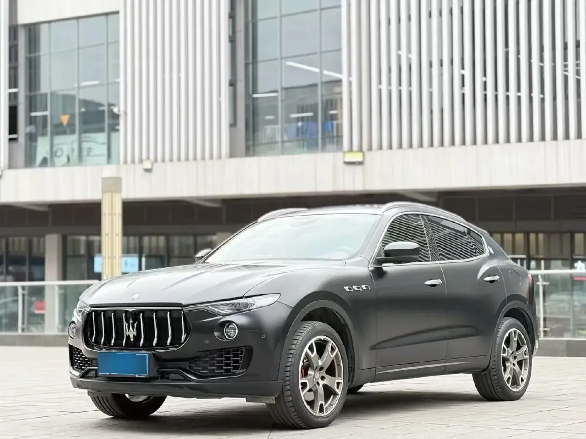 2018 Maserati Levante 3.0T 350HP V6 8AT