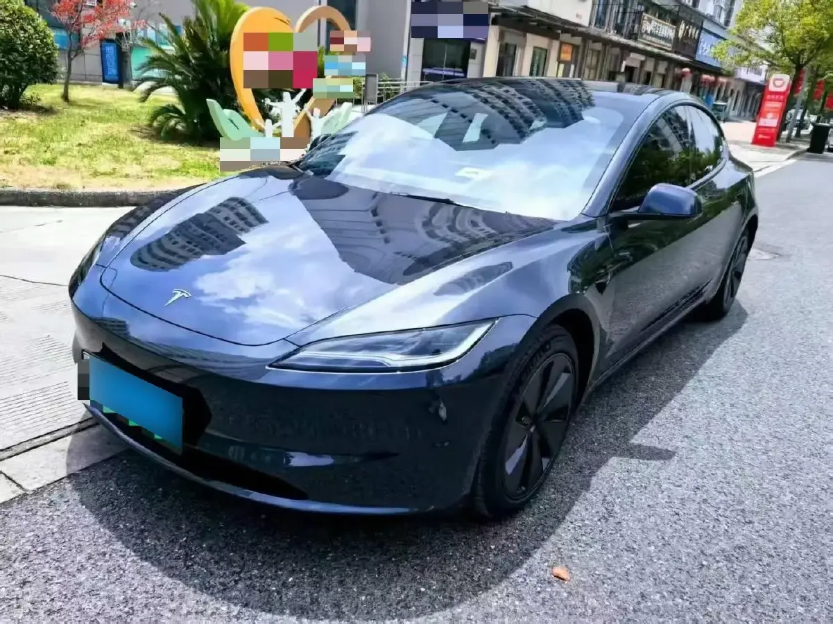 2023 Tesla Model 3 BEV 60KWH