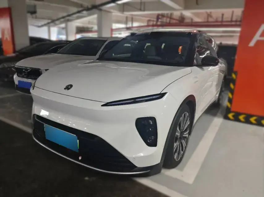 2024 NIO ES8 BEV 75KWH