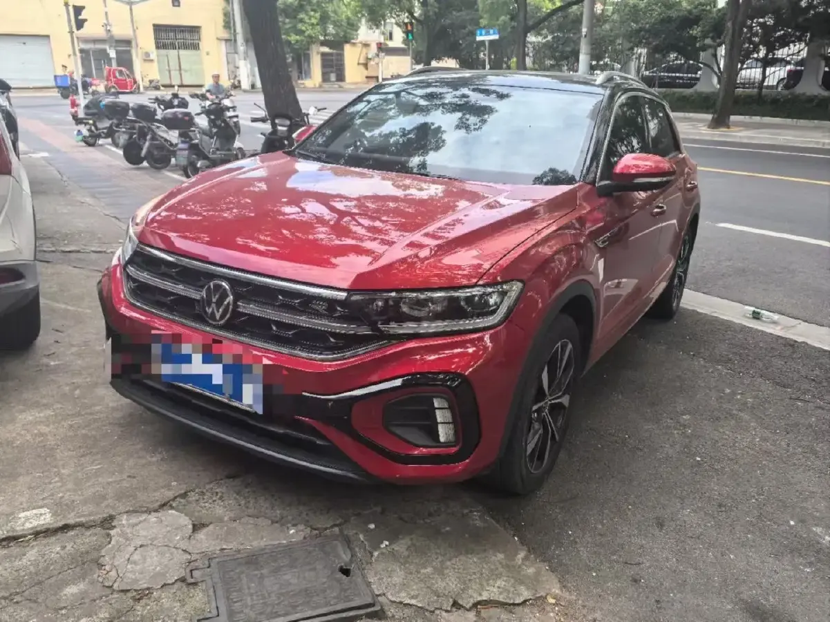 2023 Volkswagen T-Roc 1.5T 160HP L4 7DCT