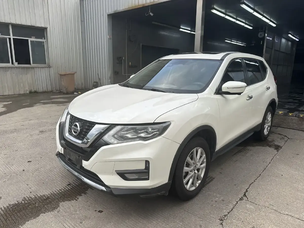2020 Nissan X-Trail 2.0L 154HP L4 CVT
