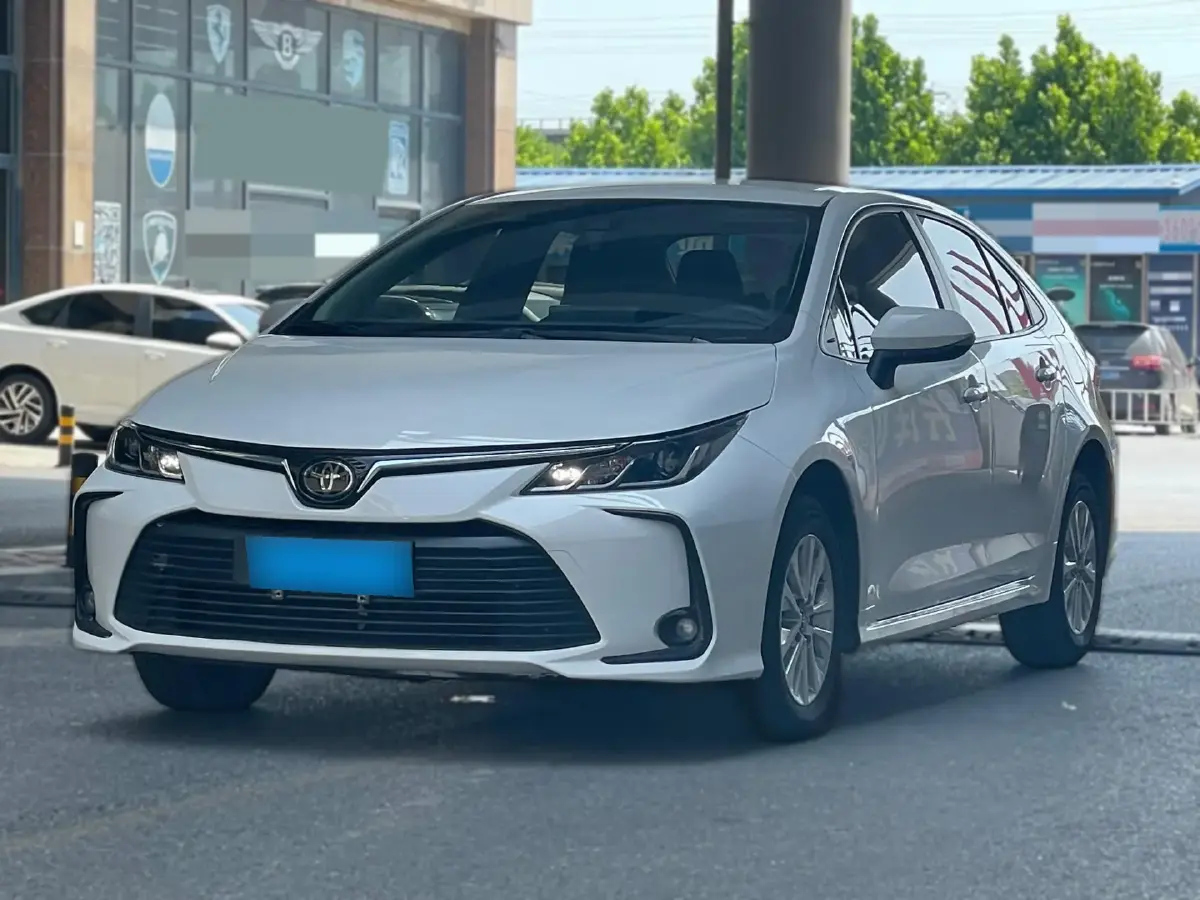 2019 Toyota Corolla 1.2T 116HP L4 CVT