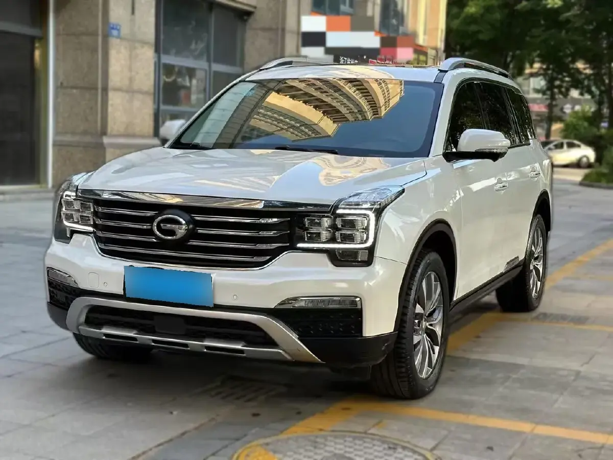 2017 GAC Trumpchi GS8 2.0T 201HP L4 6AT