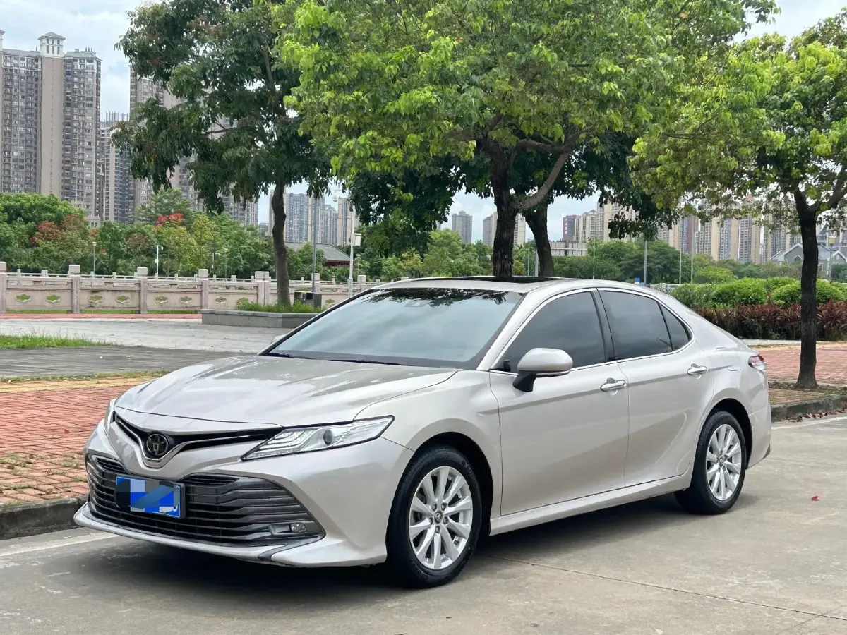 2019 Toyota Camry 2.0L 178HP L4 CVT