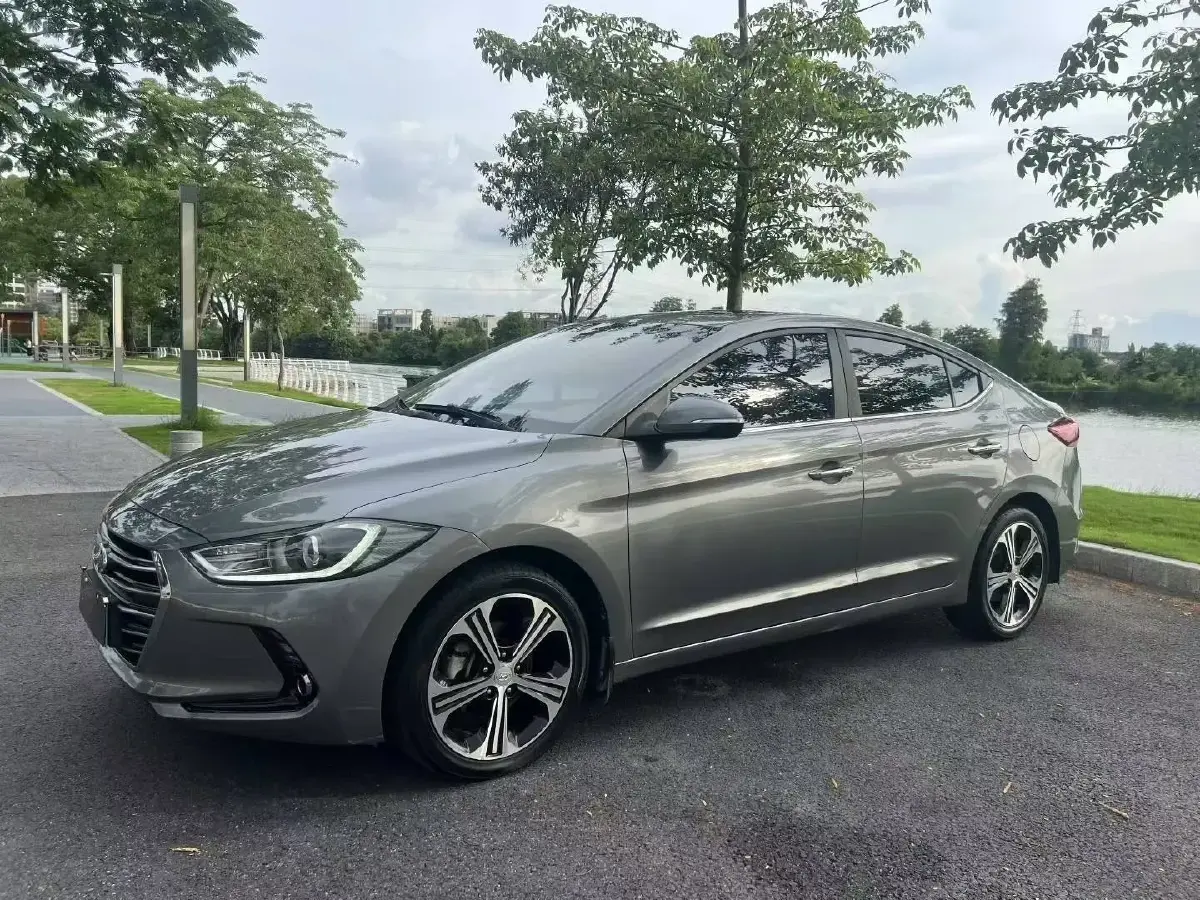 2018 Hyundai Elantra 1.4T 130HP L4 7DCT