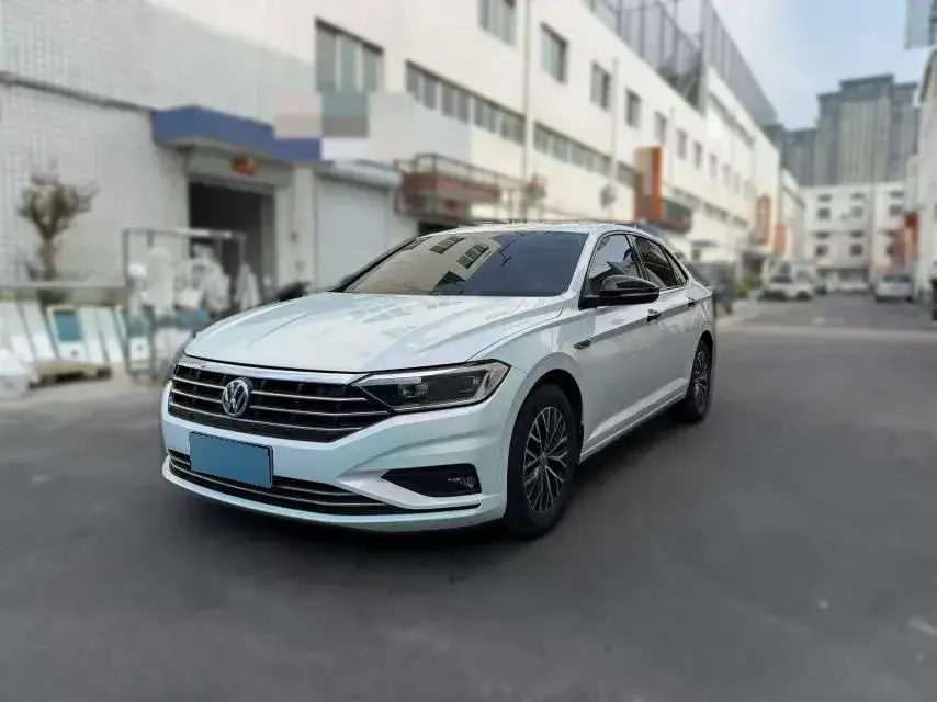 2021 Volkswagen Sagitar 1.4T 150HP L4 7DCT