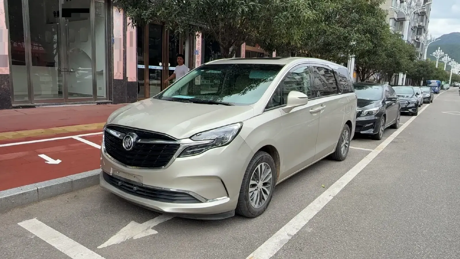 2021 Buick GL8 2.0T 237HP L4 9AT