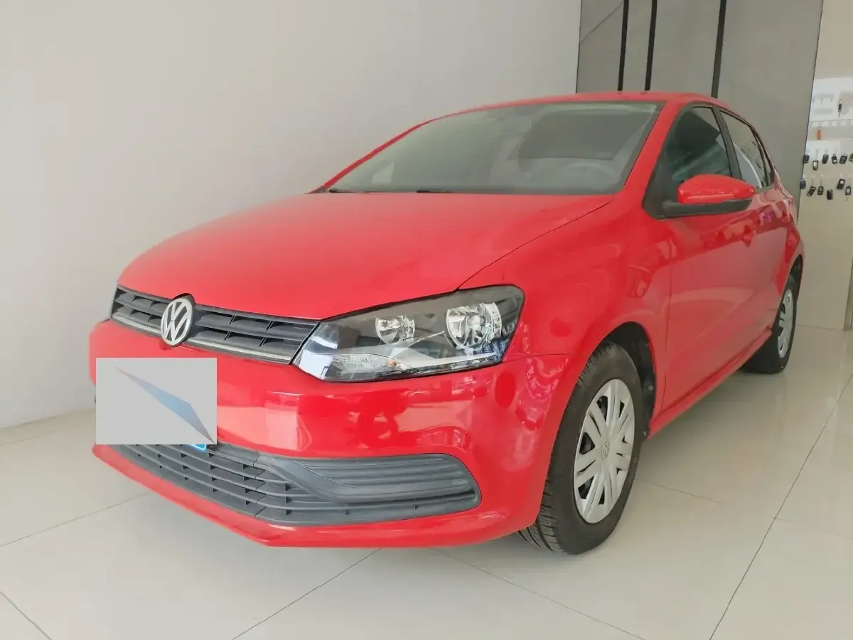2016 Volkswagen Polo 1.4L 90HP L4 6AT
