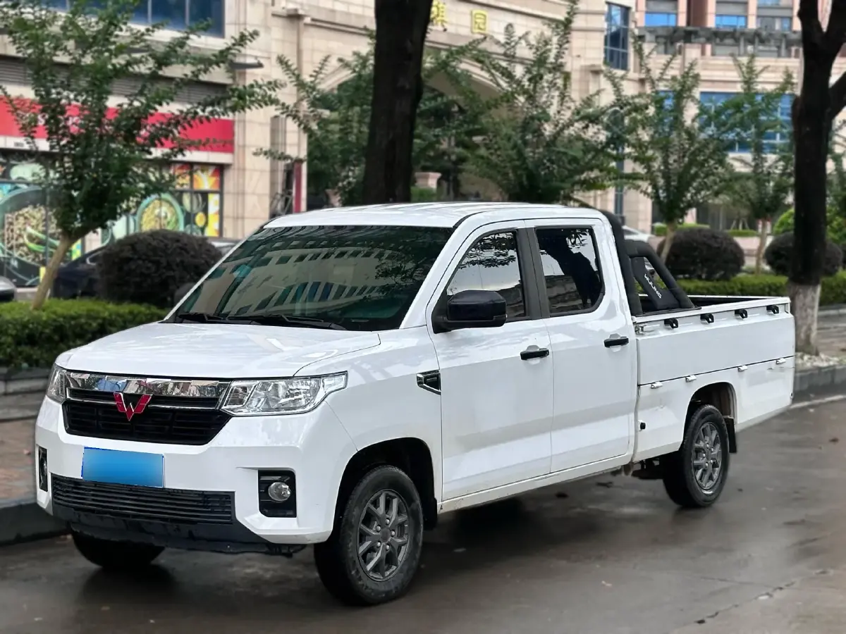 2021 WuLing ZhentTu 1.5L 99HP L4 5MT