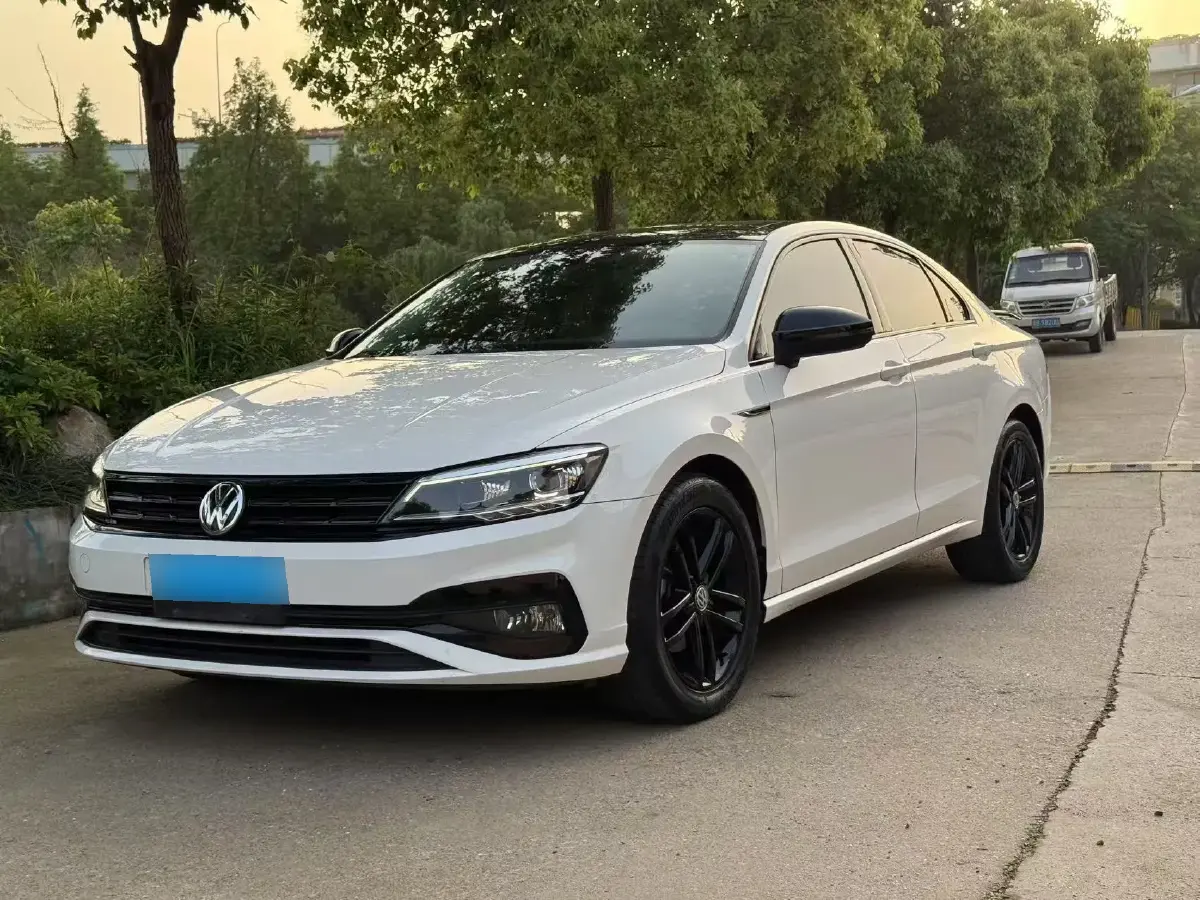 2021 Volkswagen Lamando 1.4T 150HP L4 7DCT