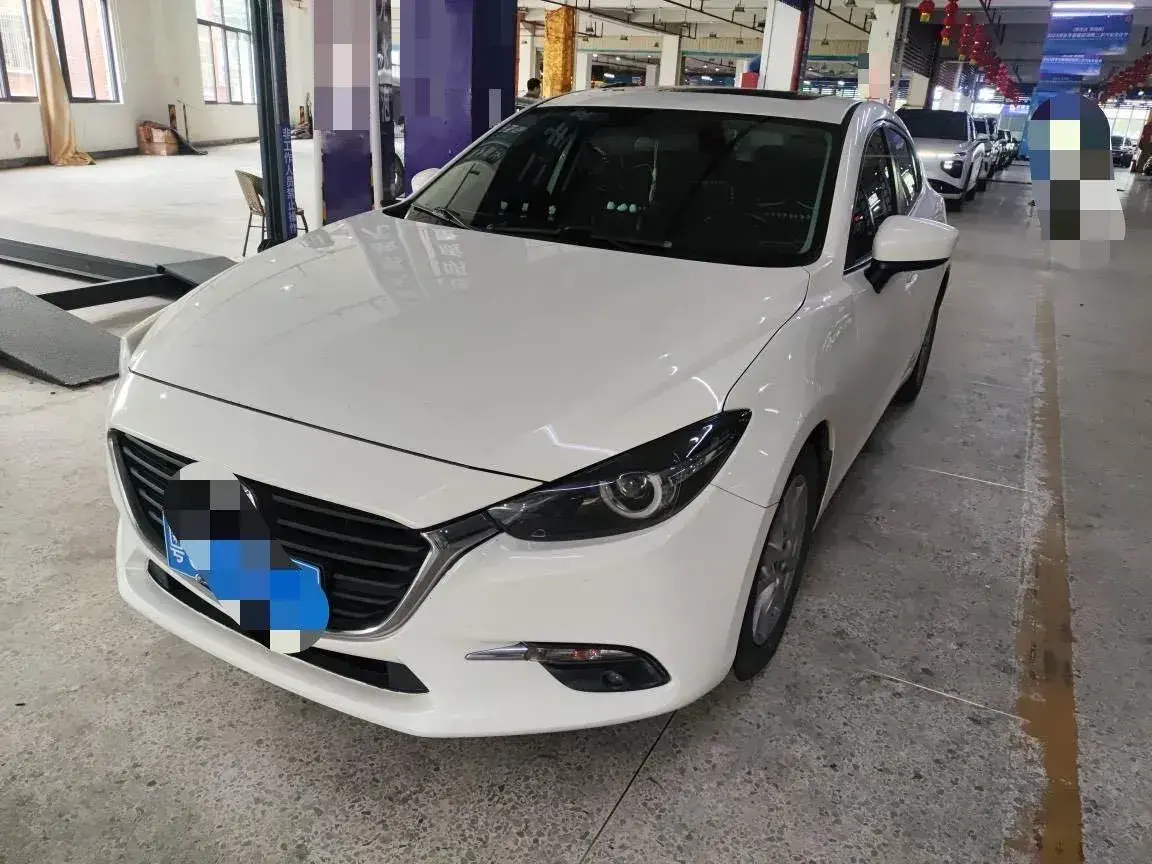 2017 Mazda 3 Axela 1.5L 117HP L4 6AT