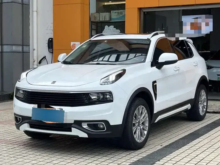 2018 LYNK&CO 01 2.0T 190HP L4 6AT