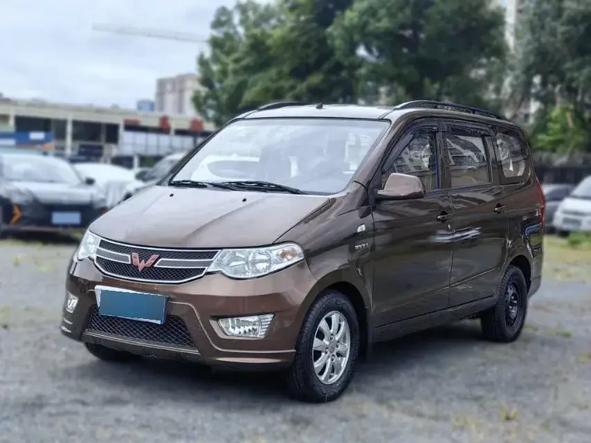 2016 WuLing HongGuang 1.5L 112HP L4 5MT