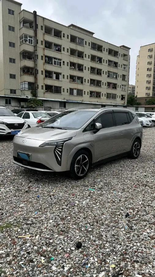 2023 Aion Y BEV 61.7KWH