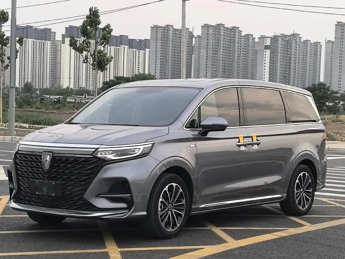 2021 Roewe iMAX8 2.0T 234HP L4 8AT