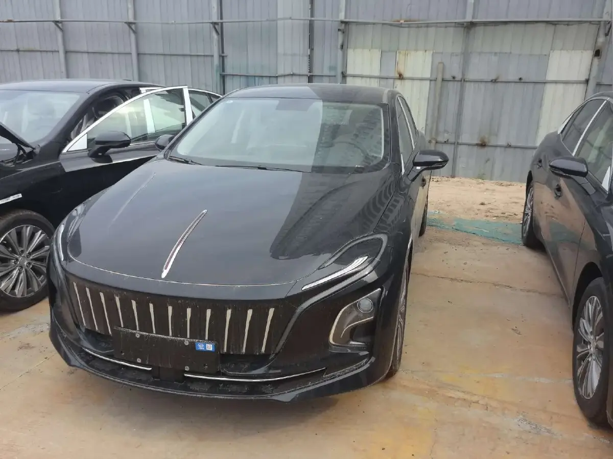 2024 HongQi E-QM5 BEV 60KWH