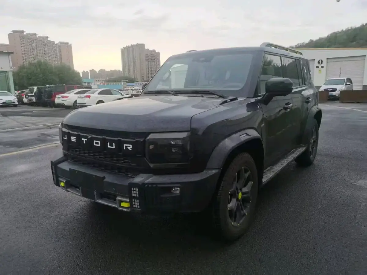 2023 Jetour Traveller 2.0T 254HP L4 7DCT