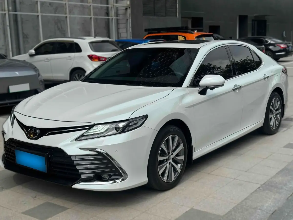 2021 Toyota Camry 2.0L 178HP L4 CVT
