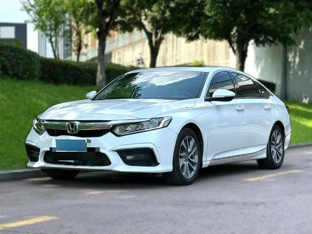 2019 Honda Inspire 1.5T 194HP L4 CVT