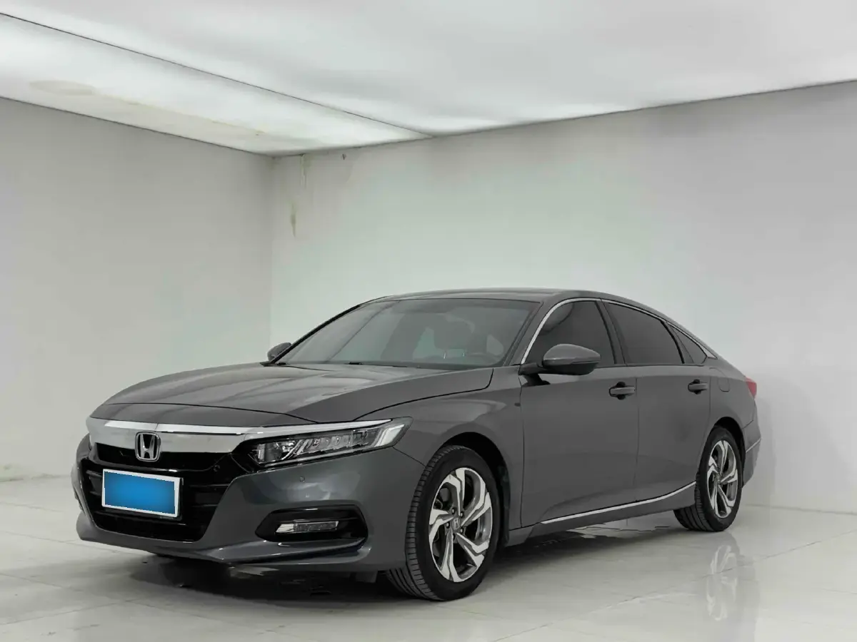 2018 Honda Accord 1.5T 194HP L4 CVT