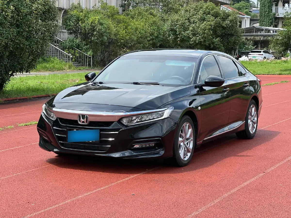 2018 Honda Accord 1.5T 177HP L4 CVT