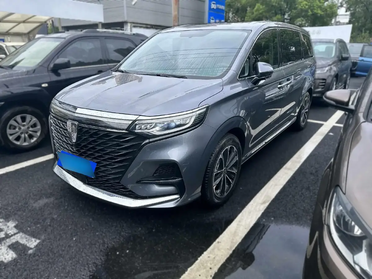 2023 Roewe iMAX8 2.0T 234HP L4 8AT