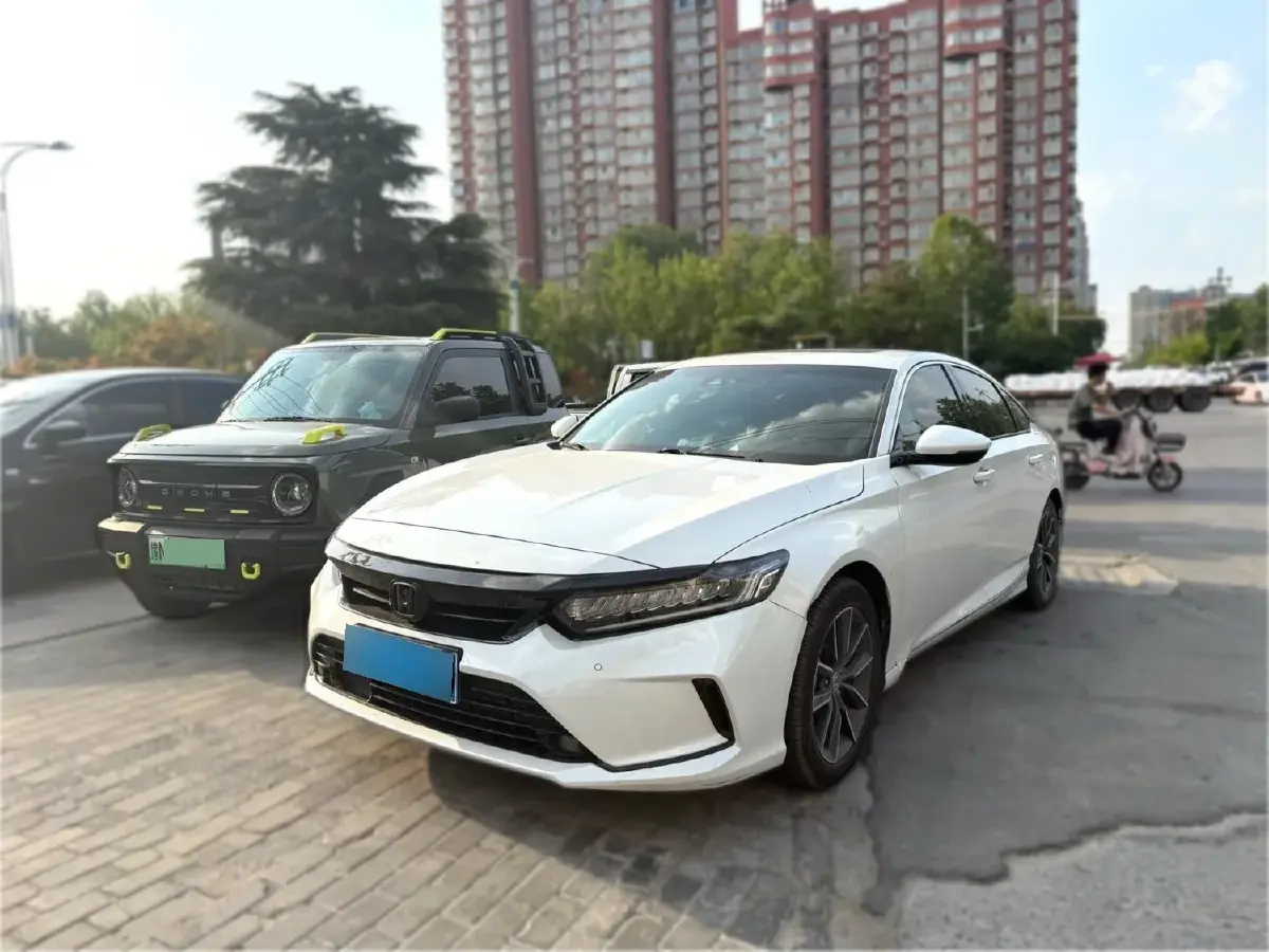 2022 Honda Inspire 1.5T 194HP L4 CVT