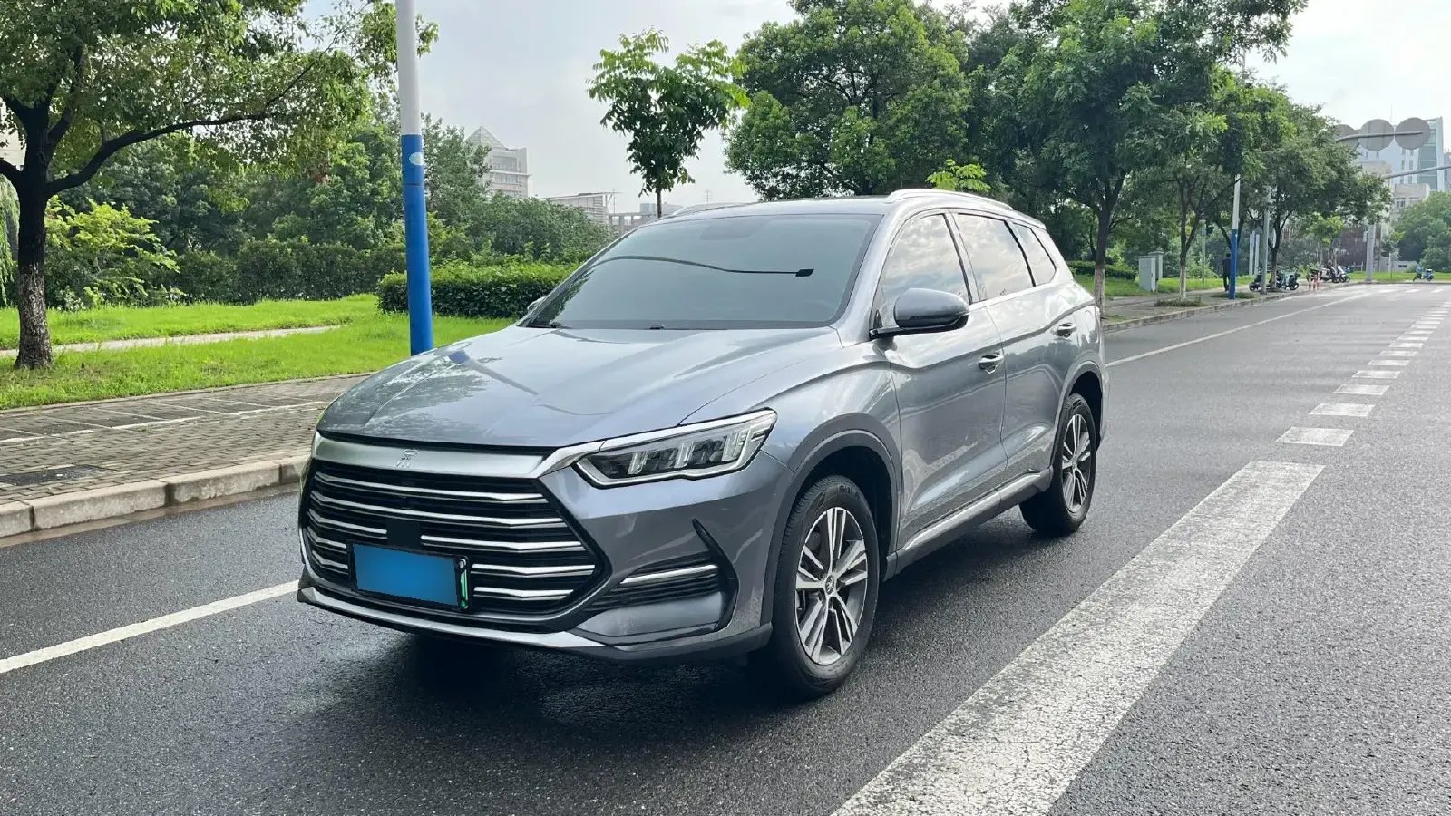 2022 BYD Song Pro 1.5L 110HP L4 E-CVT PHEV 8.3KWH