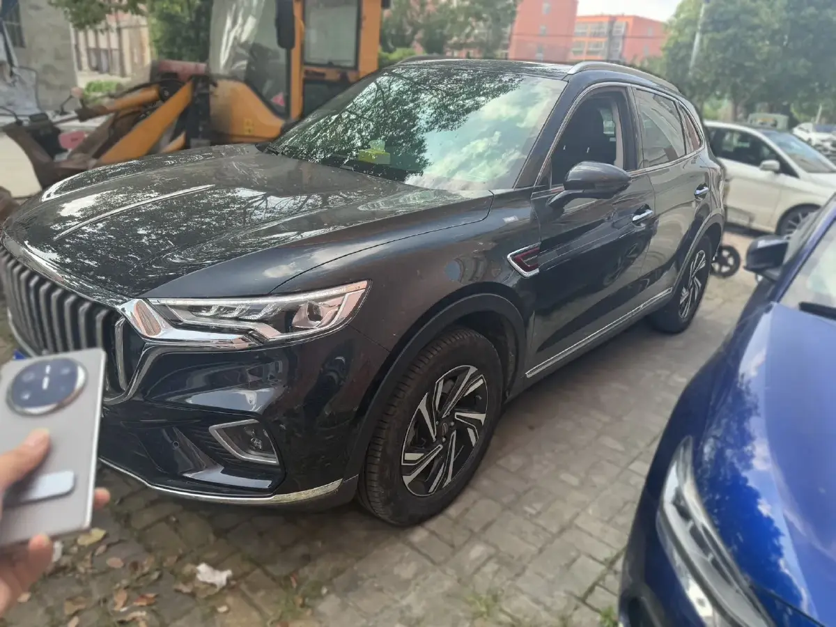2022 HongQi HS5 2.0T 224HP L4 6AT