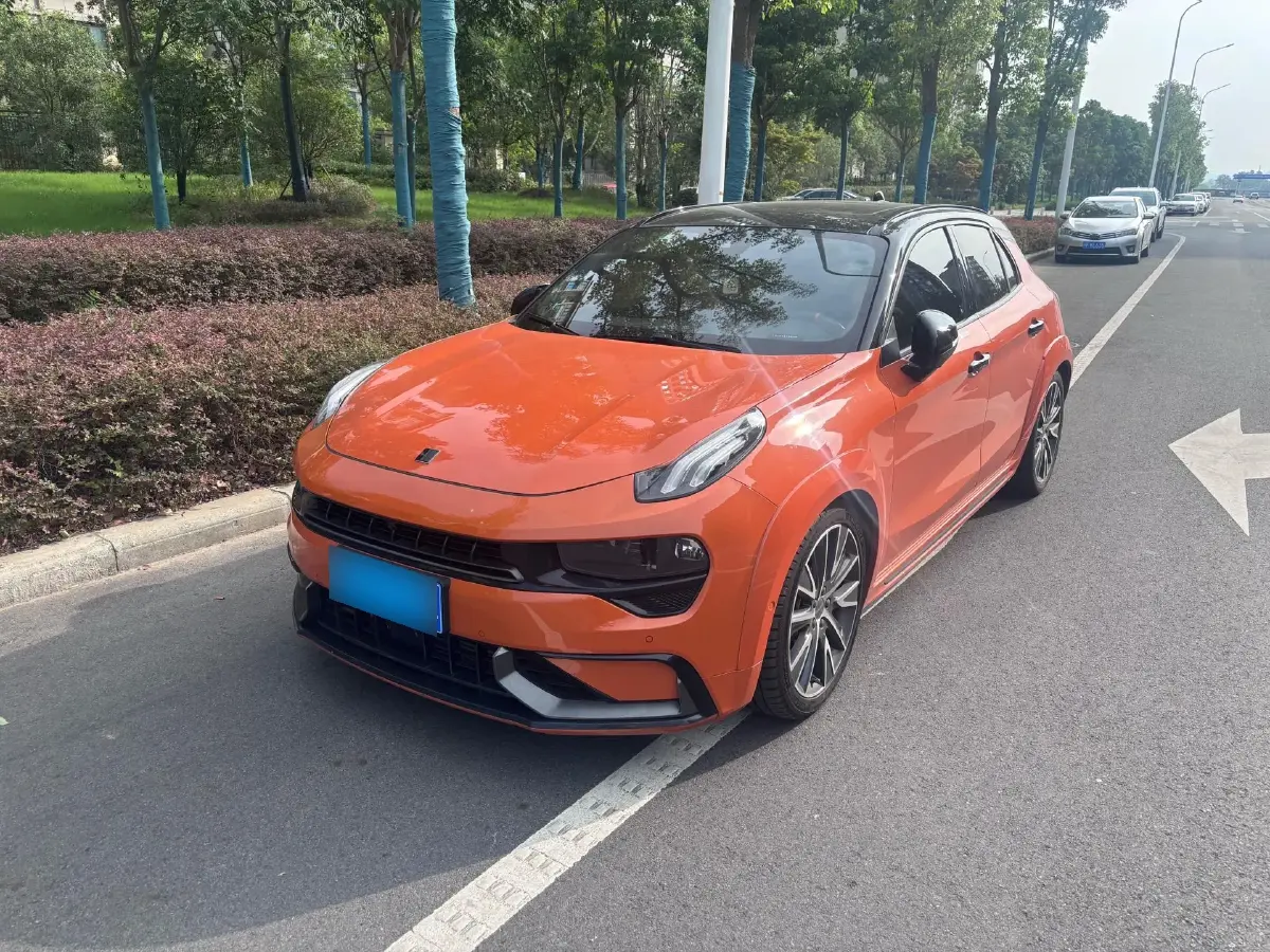 2021 LYNK&CO 02 Hatchback 2.0T 254HP L4 8AT