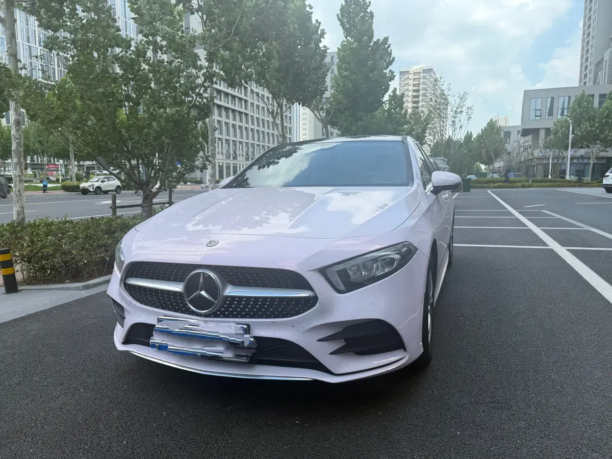 2021 Mercedes-Benz A Class 1.3T 163HP L4 7DCT