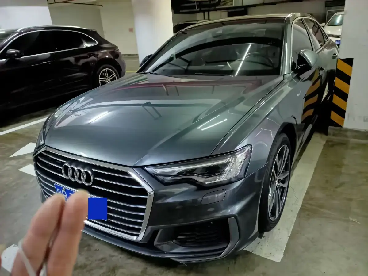 2020 Audi A6L 2.0T 190HP L4 7DCT