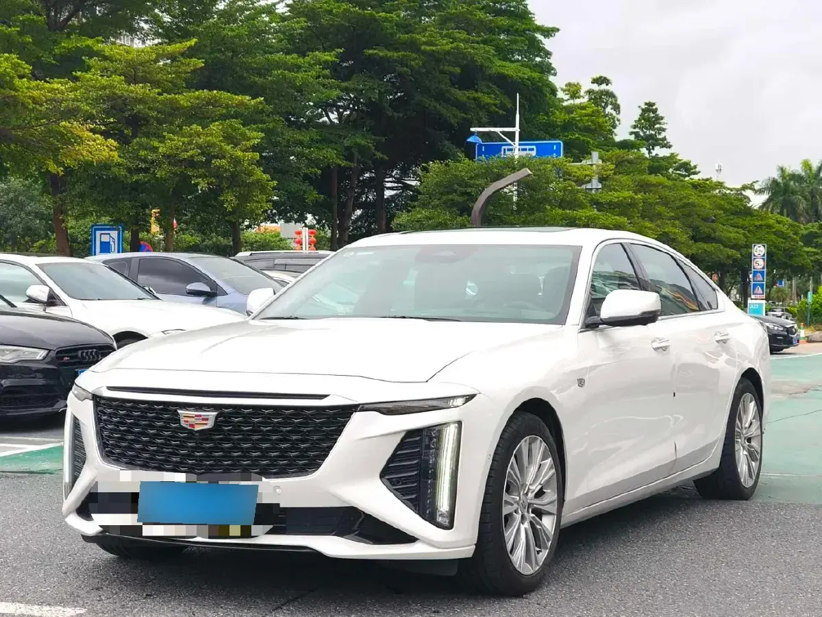 2023 Cadillac CT6 2.0T 237HP L4 10AT