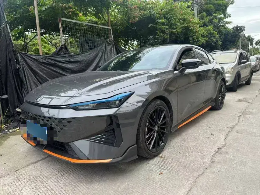 2024 ChangAn UNI-V 1.5T 188HP L4 7DCT