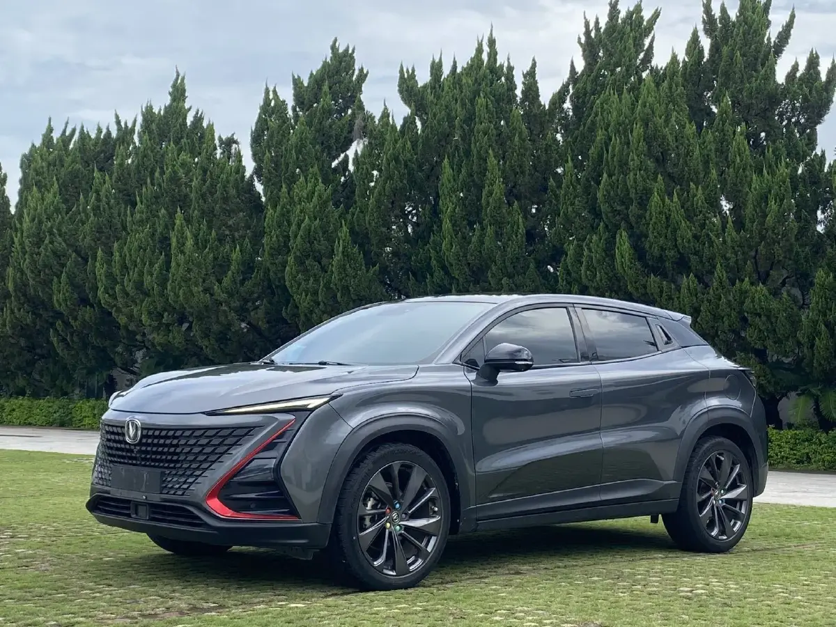 2020 ChangAn UNI-T 1.5T 180HP L4 7DCT