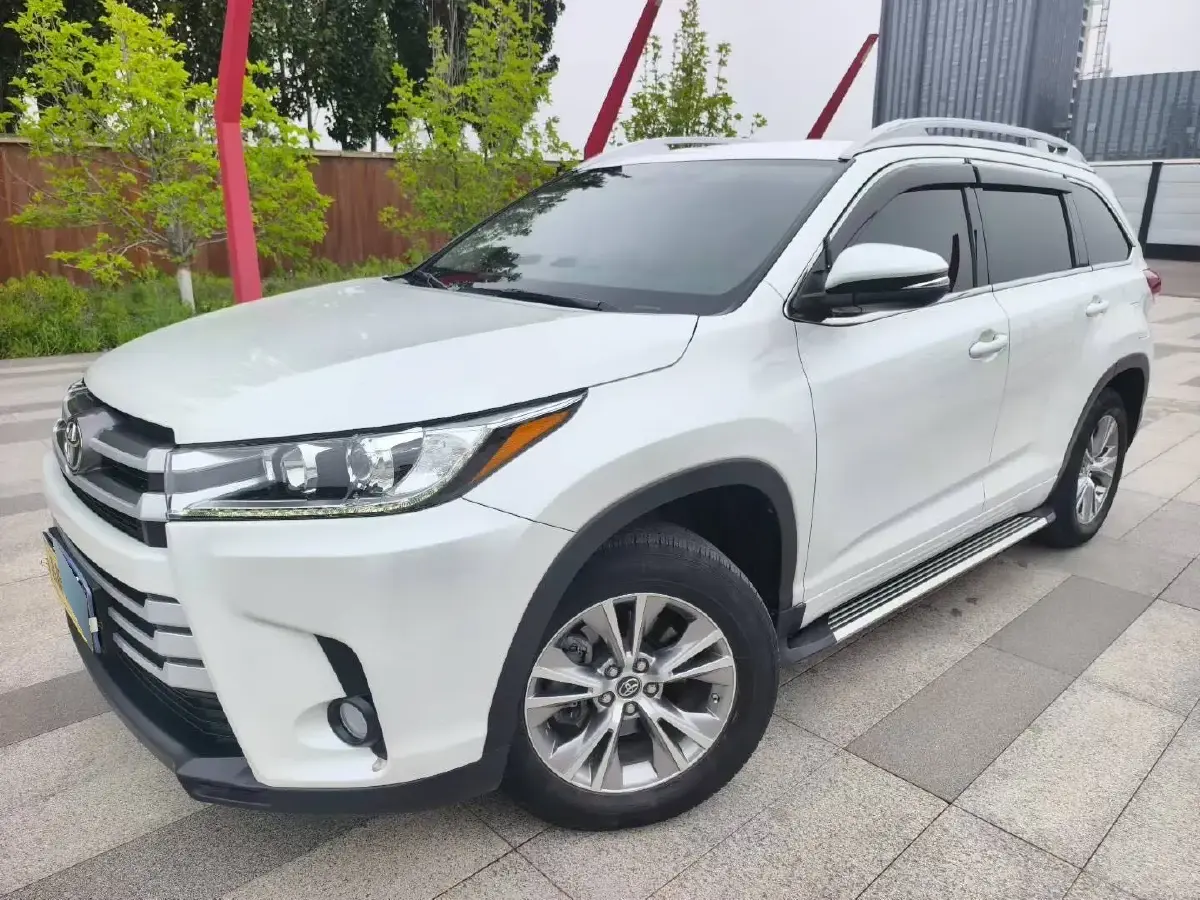 2021 Toyota Highlander 2.0T 220HP L4 6AT