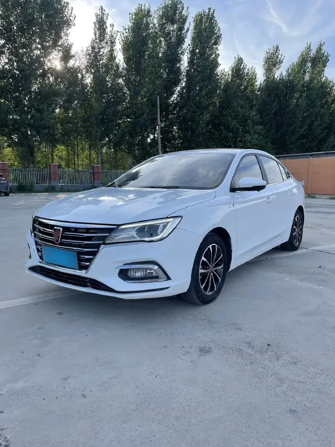 2019 Roewe i5 1.5L 120HP L4 CVT