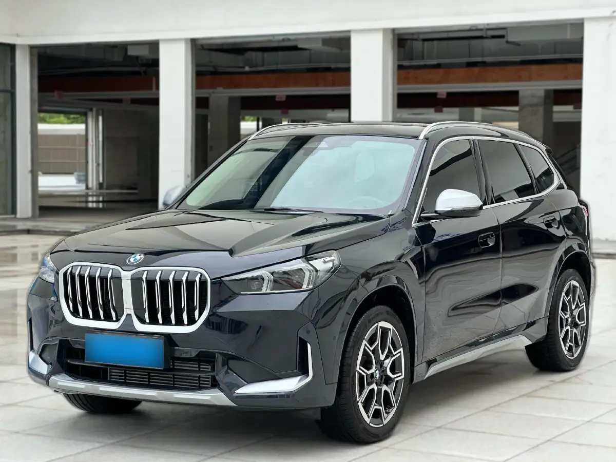 2023 BMW X1 2.0T 204HP L4 7DCT