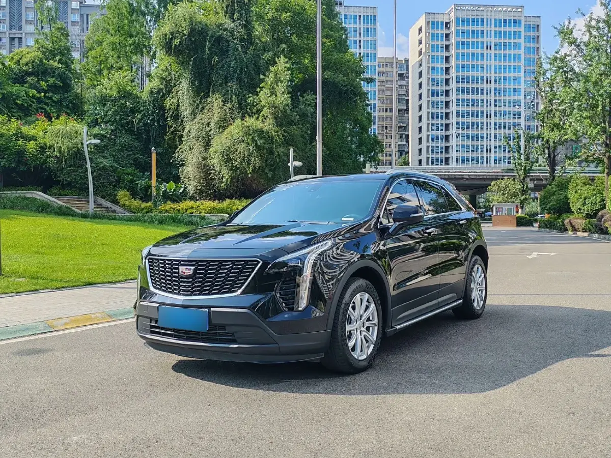 2021 Cadillac XT4 2.0T 237HP L4 9AT