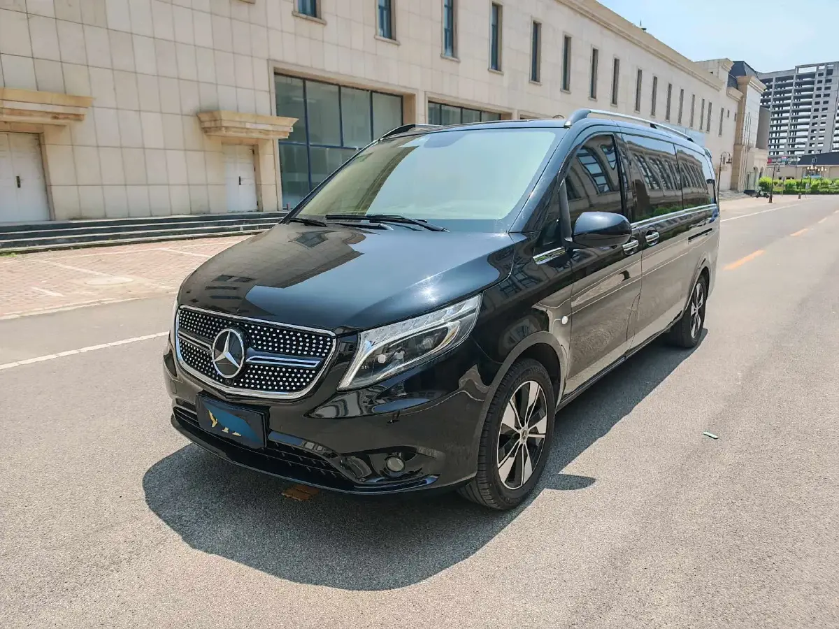 2021 Mercedes-Benz Vito 2.0T 211HP L4 9AT
