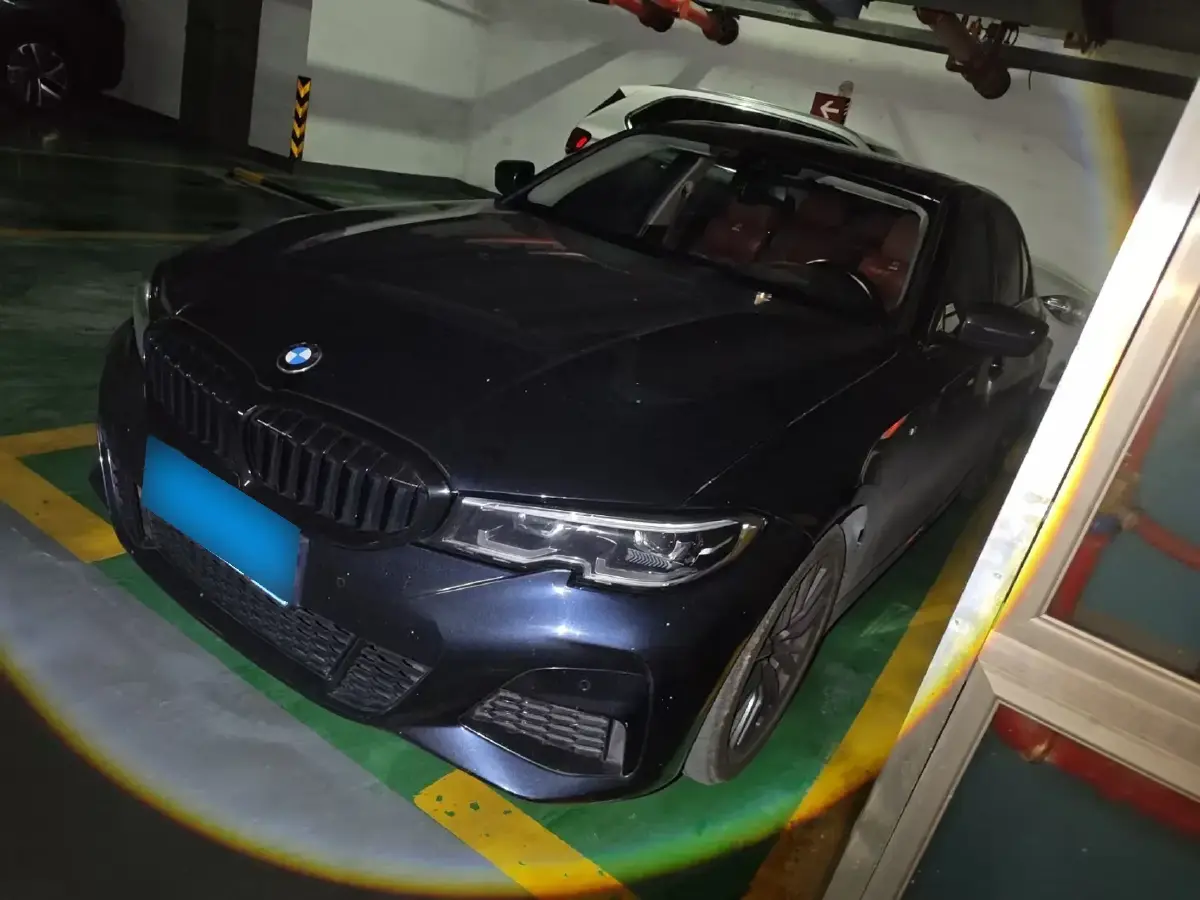 2022 BMW 3 Series 2.0T 184HP L4 8AT