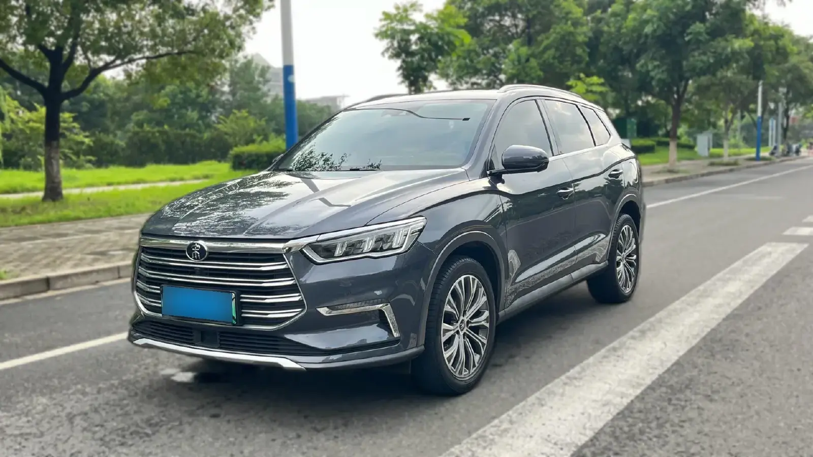2019 BYD Song Pro 1.5T 160HP L4 6DCT PHEV 15.7KWH