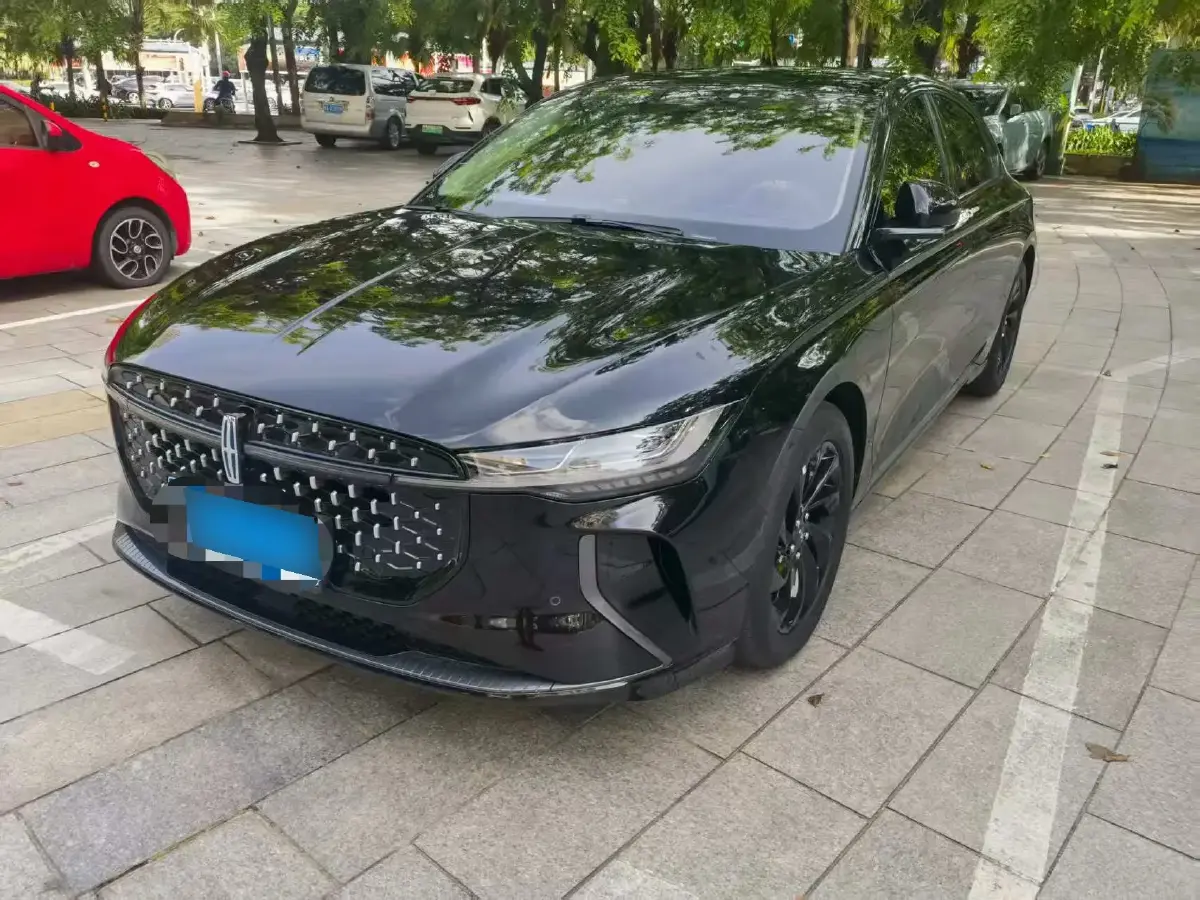 2024 Lincoln Z 2.0T 294HP L4 E-CVT Hybrid