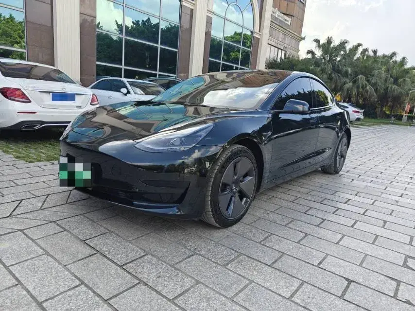 2022 Tesla Model 3 BEV 60KWH