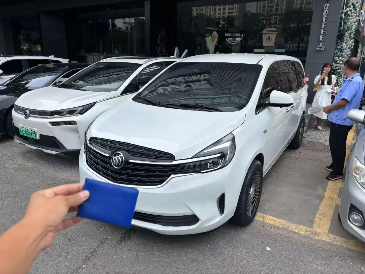 2021 Buick GL8 2.0T 237HP L4 9AT