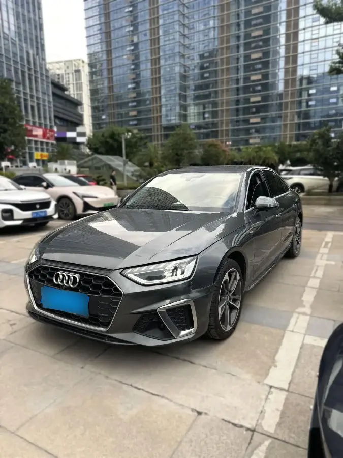 2020 Audi A4L 2.0T 150HP L4 7DCT