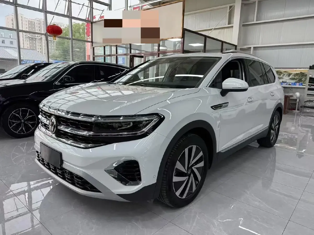 2022 Volkswagen Talagon 2.0T 220HP L4 7DCT